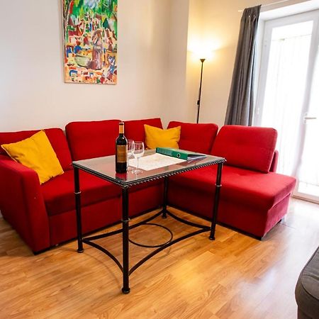 Apartamentos Dona Concha Σεβίλλη Εξωτερικό φωτογραφία