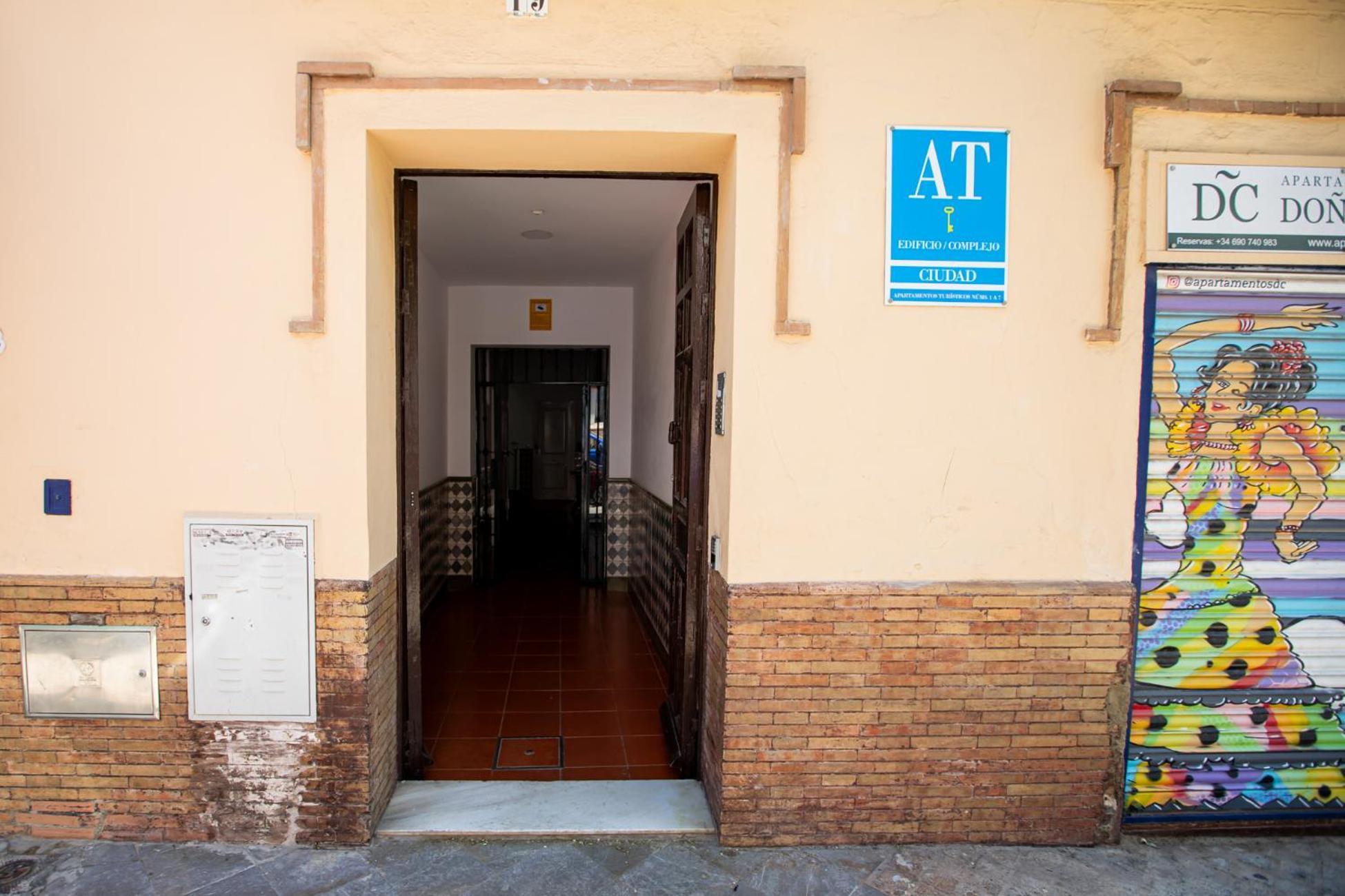 Apartamentos Dona Concha Σεβίλλη Εξωτερικό φωτογραφία